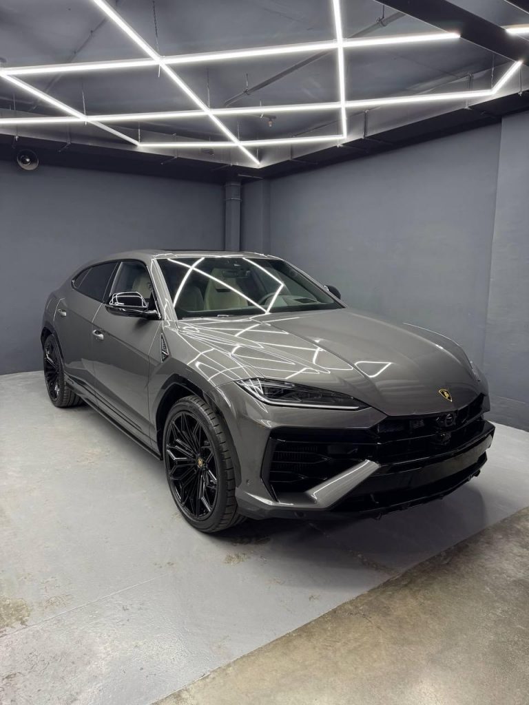Lamborghini Urus SE